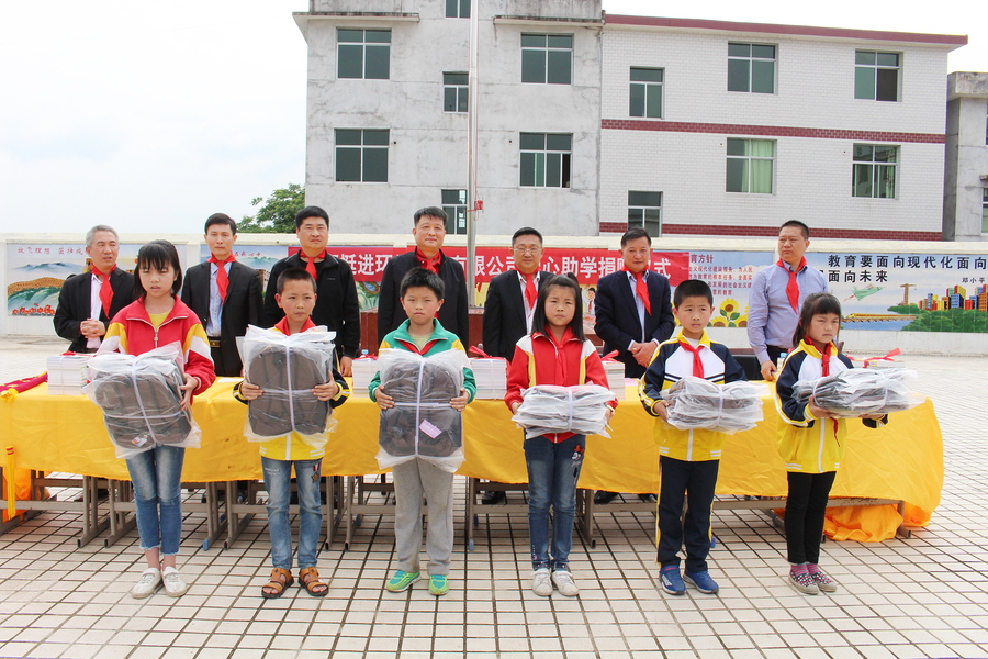 1576051302592207.jpg ABUIABACGAAgzcfp5gUoj6XcywcwohA47Ao!900x900.jpg