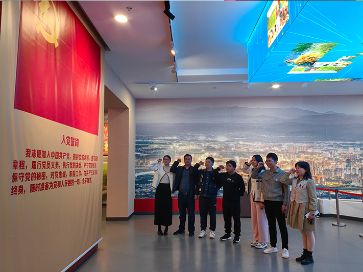 1701332556688818.jpg 1.jpg